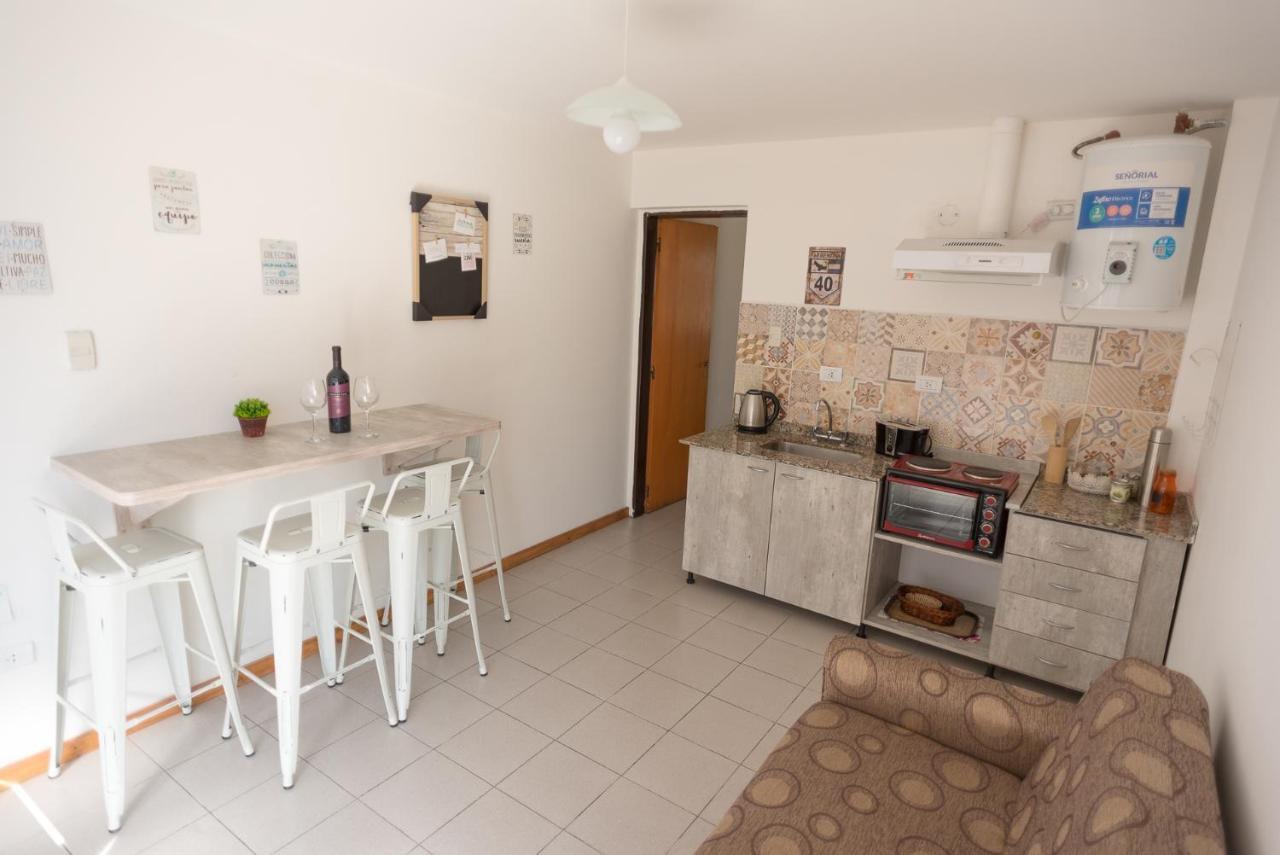 Apartamentos Quinta Seccion Mendoza Bagian luar foto