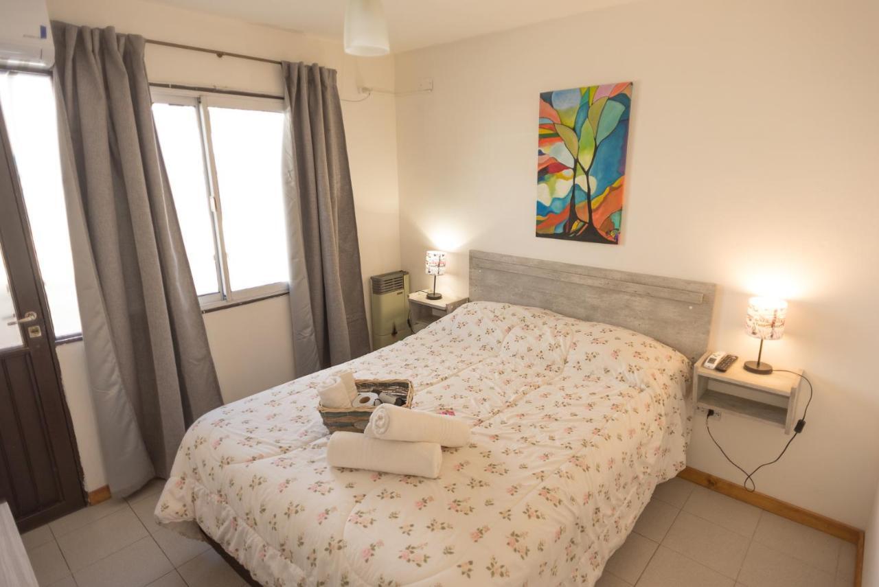 Apartamentos Quinta Seccion Mendoza Bagian luar foto