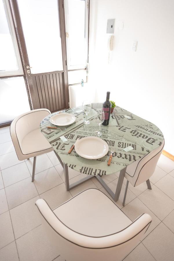 Apartamentos Quinta Seccion Mendoza Bagian luar foto