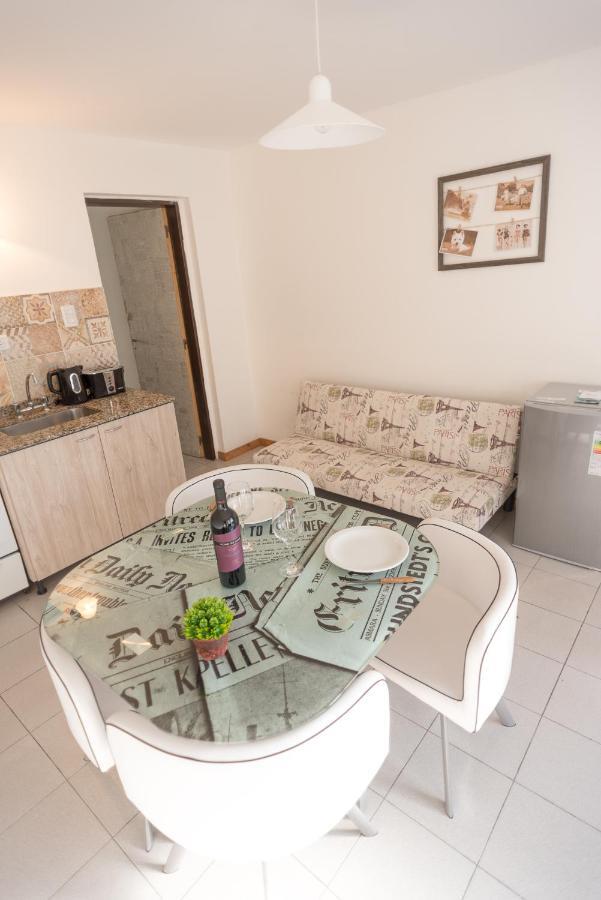 Apartamentos Quinta Seccion Mendoza Bagian luar foto