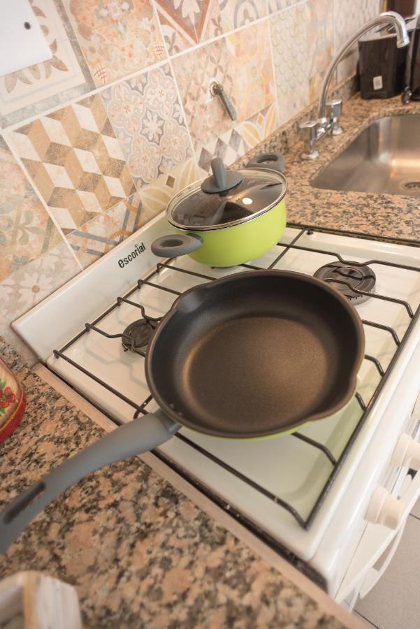 Apartamentos Quinta Seccion Mendoza Bagian luar foto